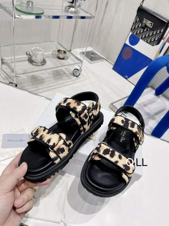Dior Shoes _SKUDiorcolors030602sz35-39LL3298